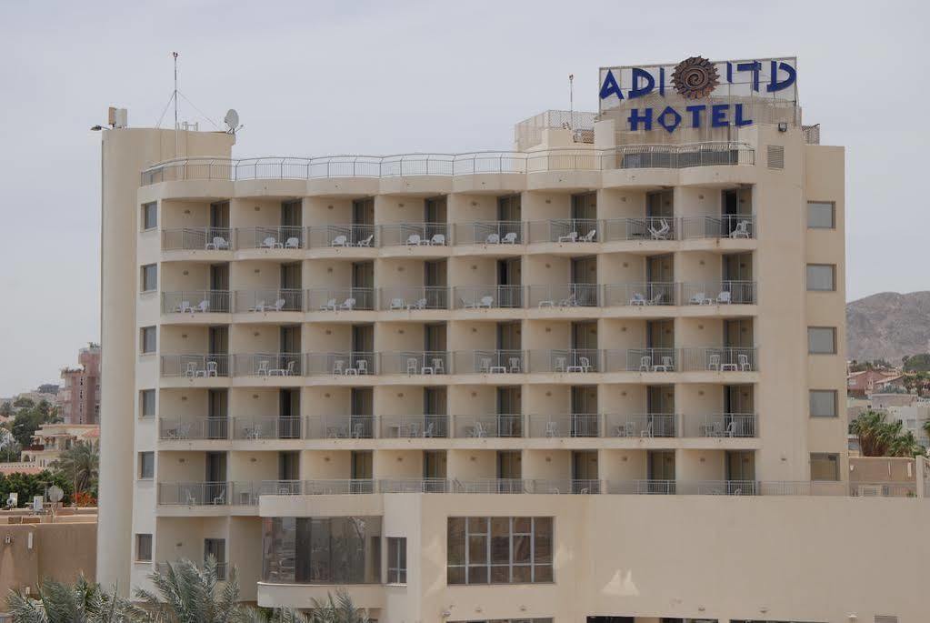 Adi Hotel Ейлат Екстериор снимка